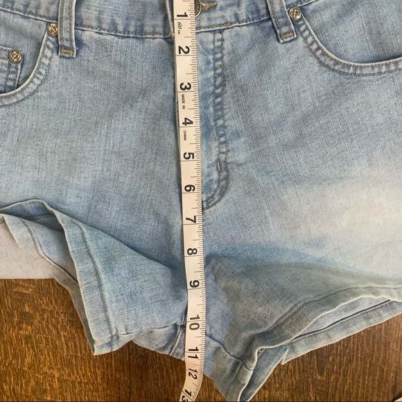 Vintage 90s Xhilaration high waisted jean shorts - Picture 9 of 12